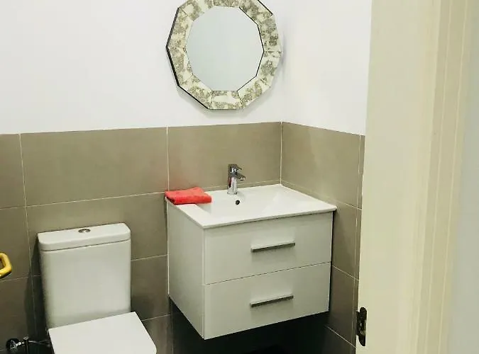 La Casa דירה *